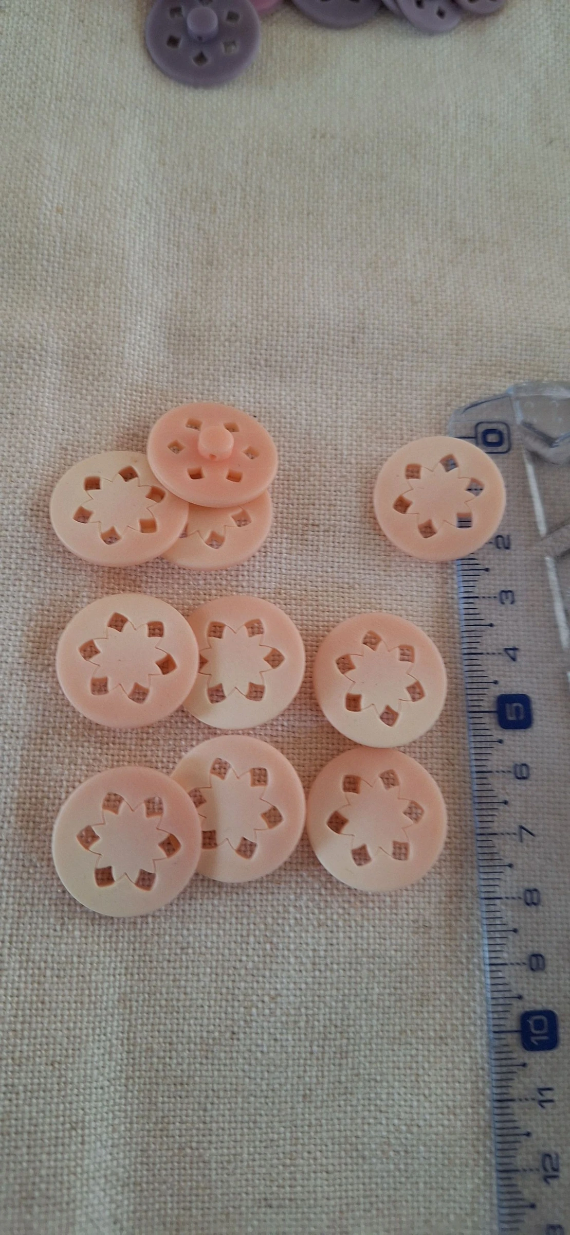 10 botones de costura de 25 mm en resina rosa claro – photo 3